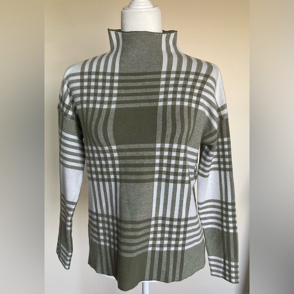 Max Studio Green and White Plaid Sweater